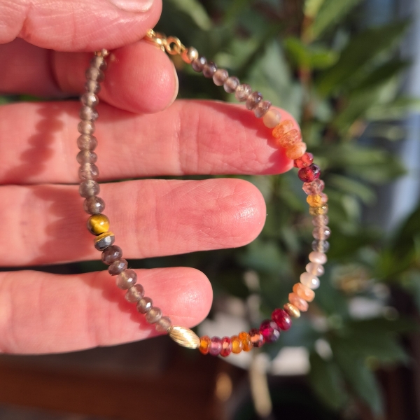 Jord & Rubin - Energi armbånd