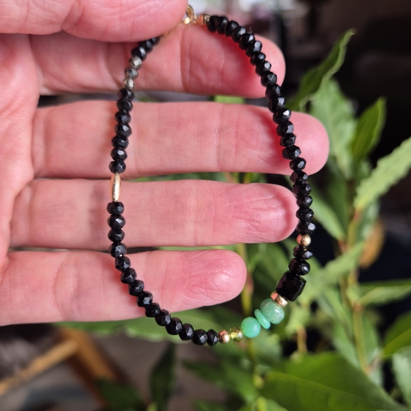 Svart Energiarmbånd