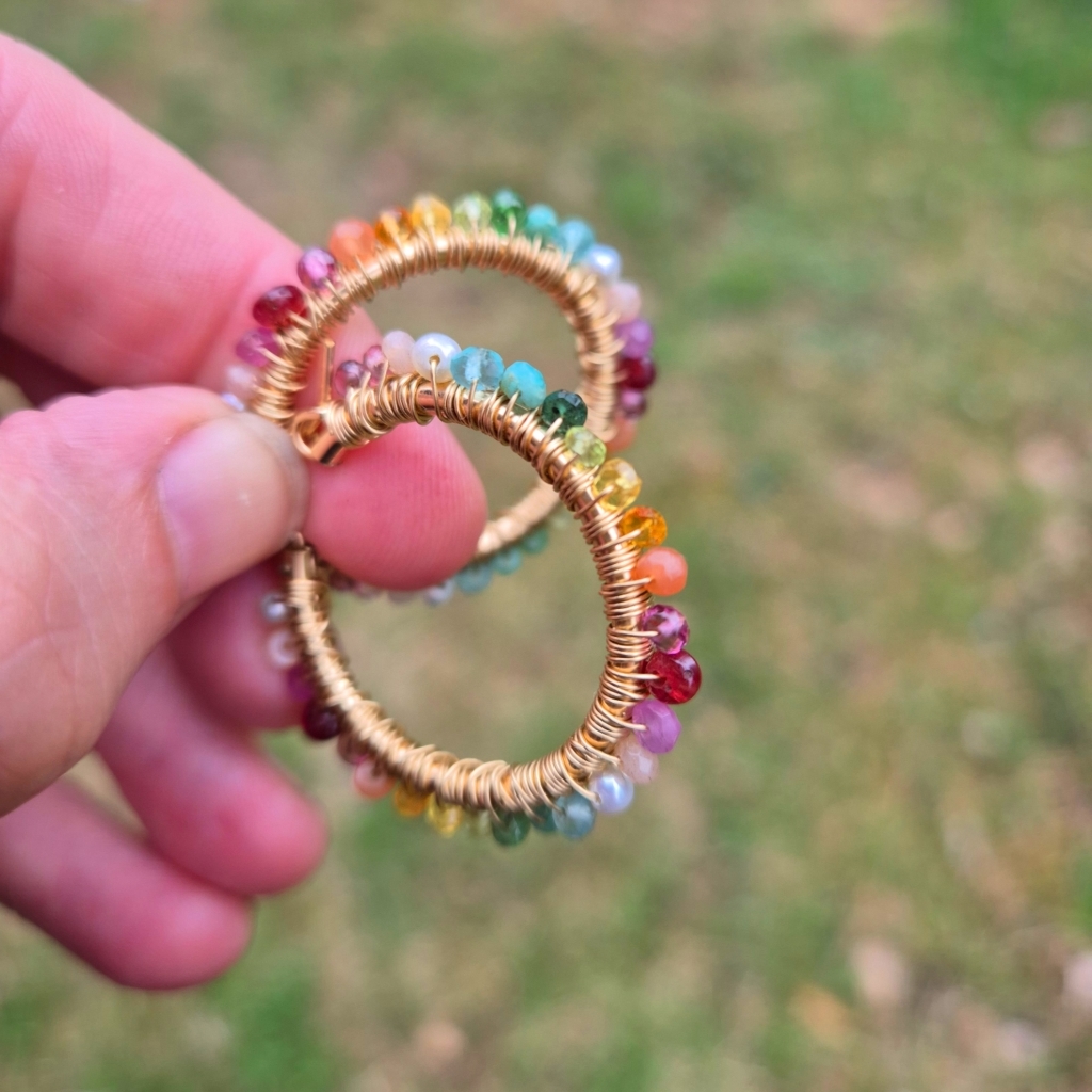 Fargeglad store Hoops