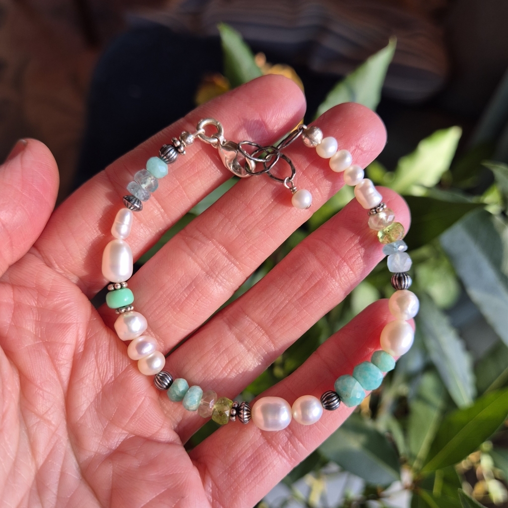 Pearls & Gems armbånd